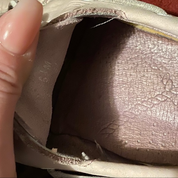 Sperry’s - Picture 4 of 4